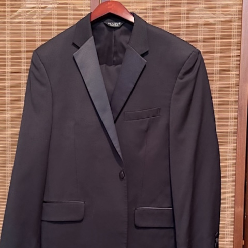 Prom Special!! Men's  Black Tuxedo Suit, Size 44R Originally $400 - Jos. A Bank
